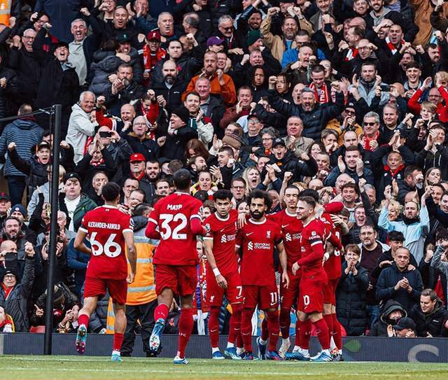 里被反复提 里被反复提